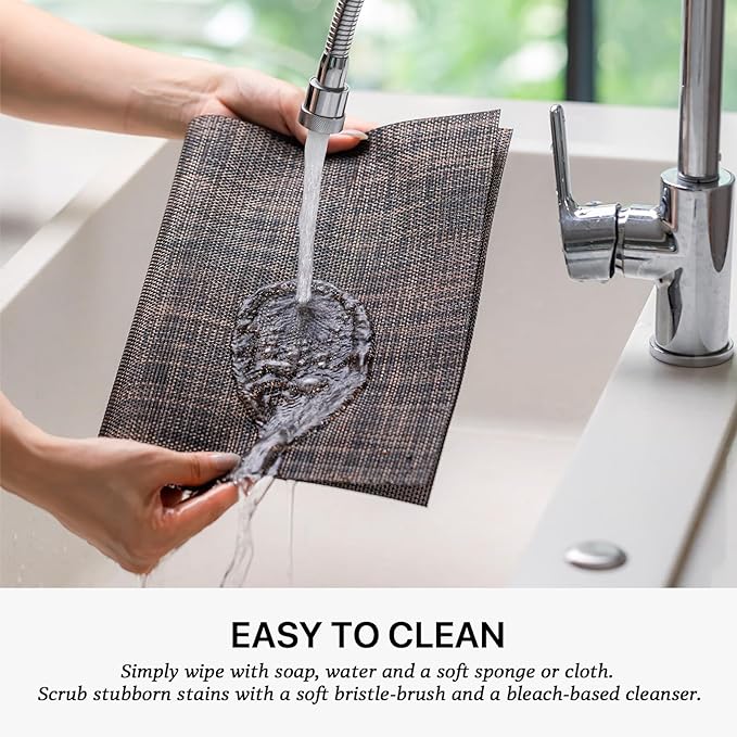 LEXMORE Placemats Set of 4 Vinyl/Plastic Woven Place Mats for Kitchen Table Indoor/Outdoor Washable Placemat Wipeable Dining Table Mats(Black/Brown)