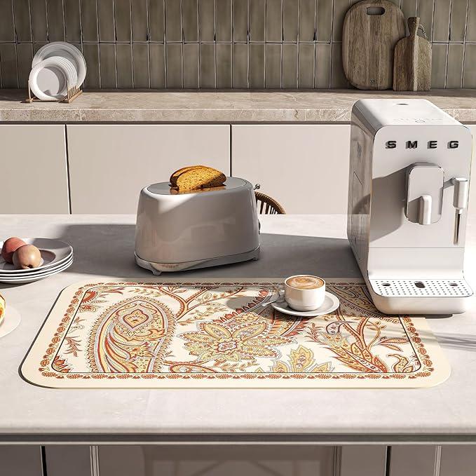 ISAENNE Designer Paisley PVC Placemats Set of 6,Classic Pattern Yelllow Rectangular Placemat, Waterproof and Heat-Resistant Paisley Style, Decoration for Kitchen, Party,Dinning,New Year,12"*17"