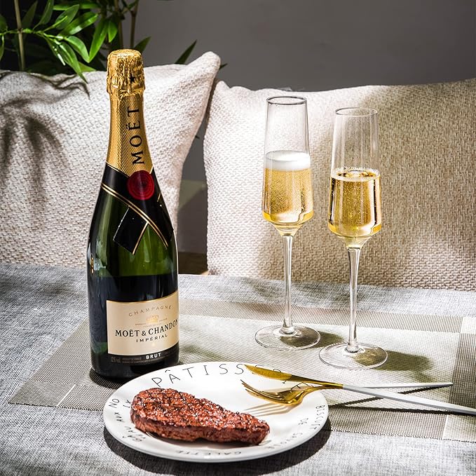 BACLIFE Champagne Flutes - Hand Blown Elegant Champagne Glasses Set of 6 - Unique Gift for Valentine's Day, Birthday, Wedding - Ideal for Wine Tasting, Daily Use - 7.5 oz, Clear
