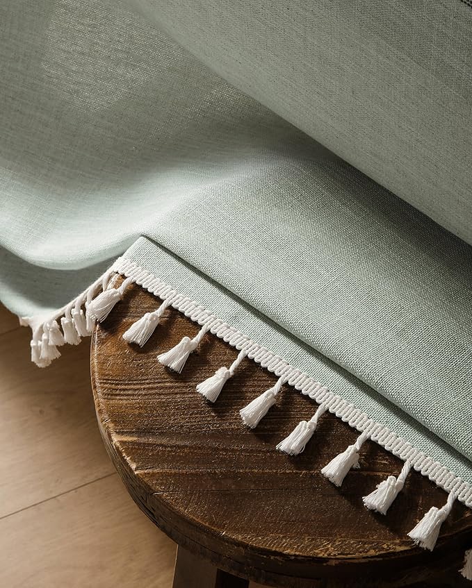 ZeeMart Contrast Linen Round Tablecloth 52 Inch Green, Farmhouse Style Round Table Cloth Heavy Weight Sage Green Tablecloths, Water Resistant Burlap Table Cloths