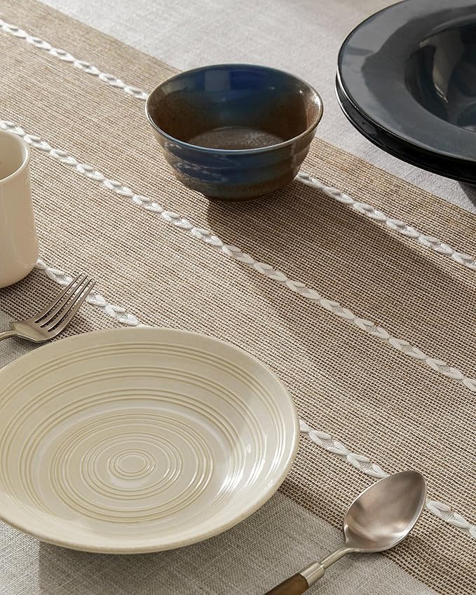 ZeeMart Contrast Linen Round Tablecloth 52 Inch Brown, Farmhouse Style Round Table Cloth Heavy Weight Beige Tablecloths, Water Resistant Burlap Table Cloths