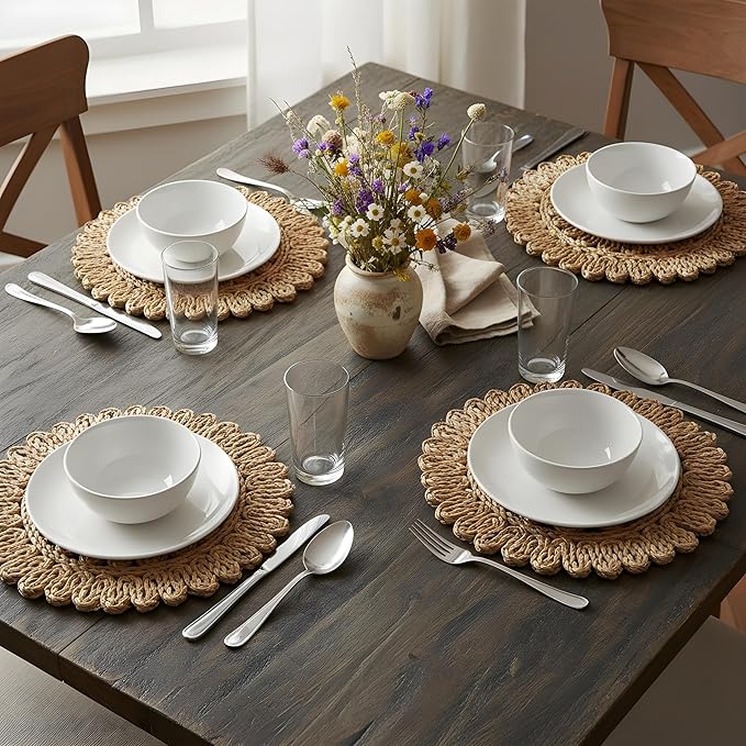 13.8" Corn Husk Woven Round Placemats Set of 8 - Wicker Boho Farmhouse Placemats - Rattan Table Mats Like Water Hyacinth for Dining Table, Wedding, Home